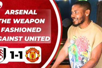 Arsenal fan mocks Man United